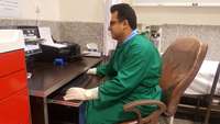 انجام پولیپکتومی حین کولونوسکپی با کمک Snare بر روی 2 بیمار با پولیپ بزرگ پایه دار آدنوماتوز کولون