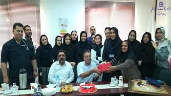 بازنشستگي همكار پرستار در بيمارستان معتمدي